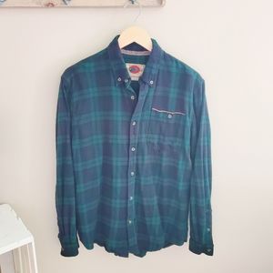 Boston Trader's Men's L Flannel